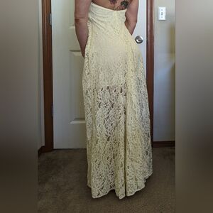 Gorgeous lace dress NWT
